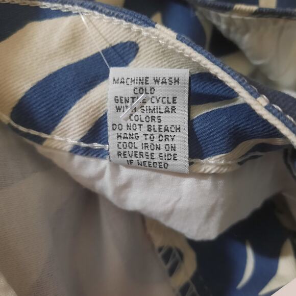 Rue 21 Womens Blue and White Swirl Wide Leg Groovy Skate Jeans Size 2X 18-20 NWT - Picture 4 of 7